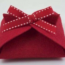 Подарочная коробочка из драпа